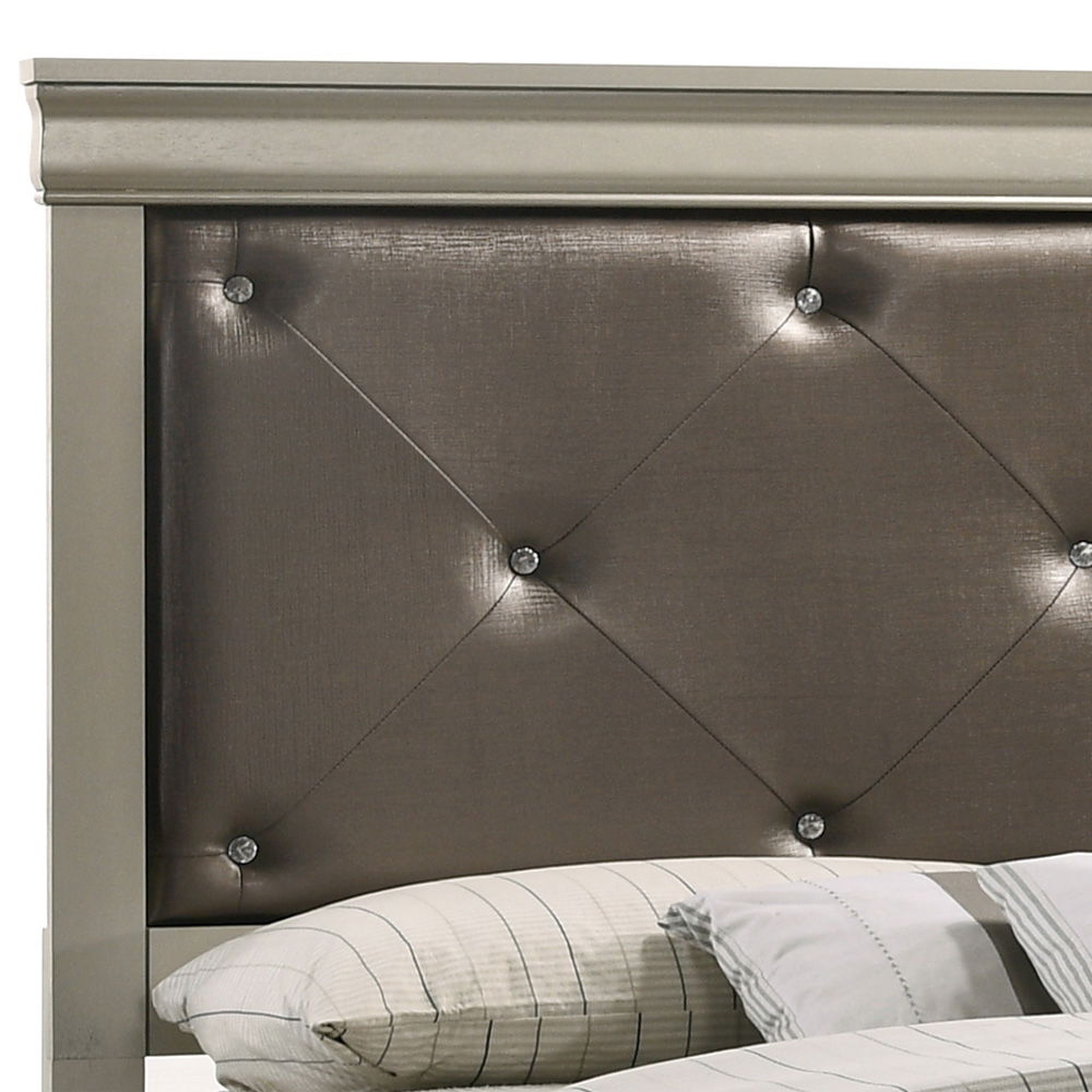 Chic Elegantly Designed Transitional Bed