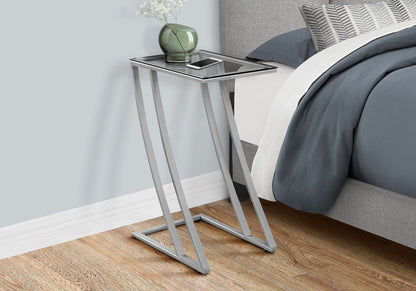 Accent Table, C - Shaped, Sturdy Construction, Contemporary & Modern