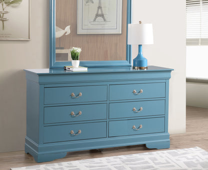 Elegant Traditional Storage Dresser