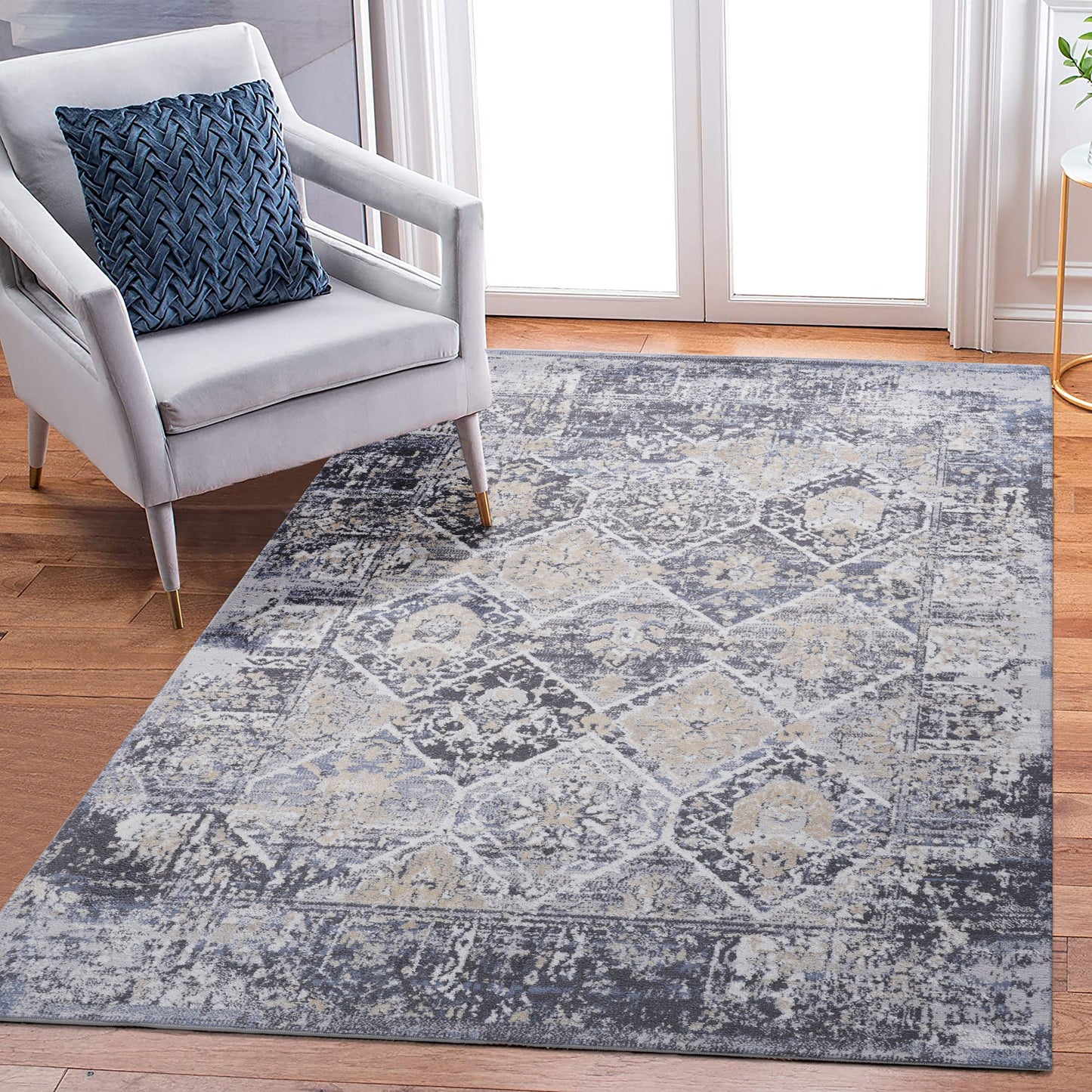 Traditional Non-Shedding Stylish And Stain Resistant Area Rug