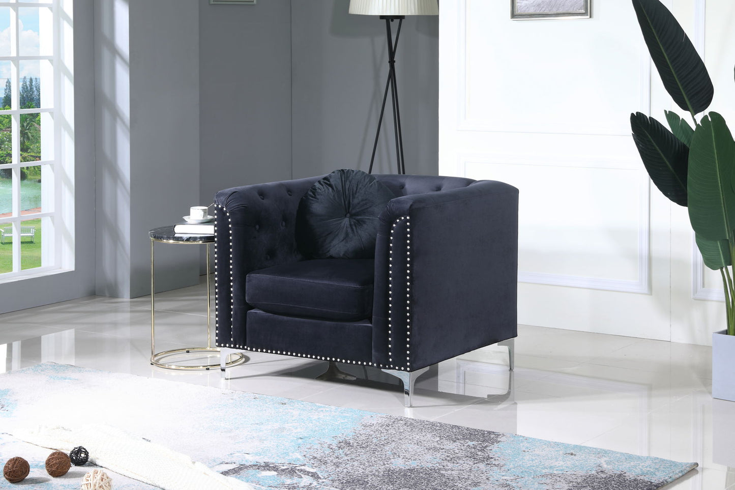 Contemporary Sloped Arm Chair