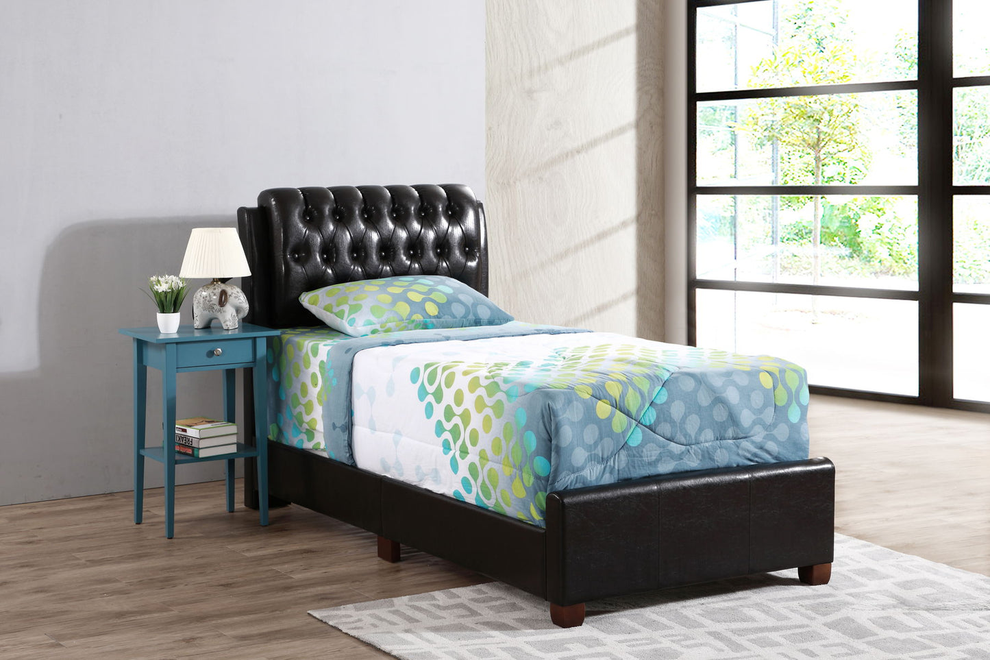 Marilla - Upholstered Bed