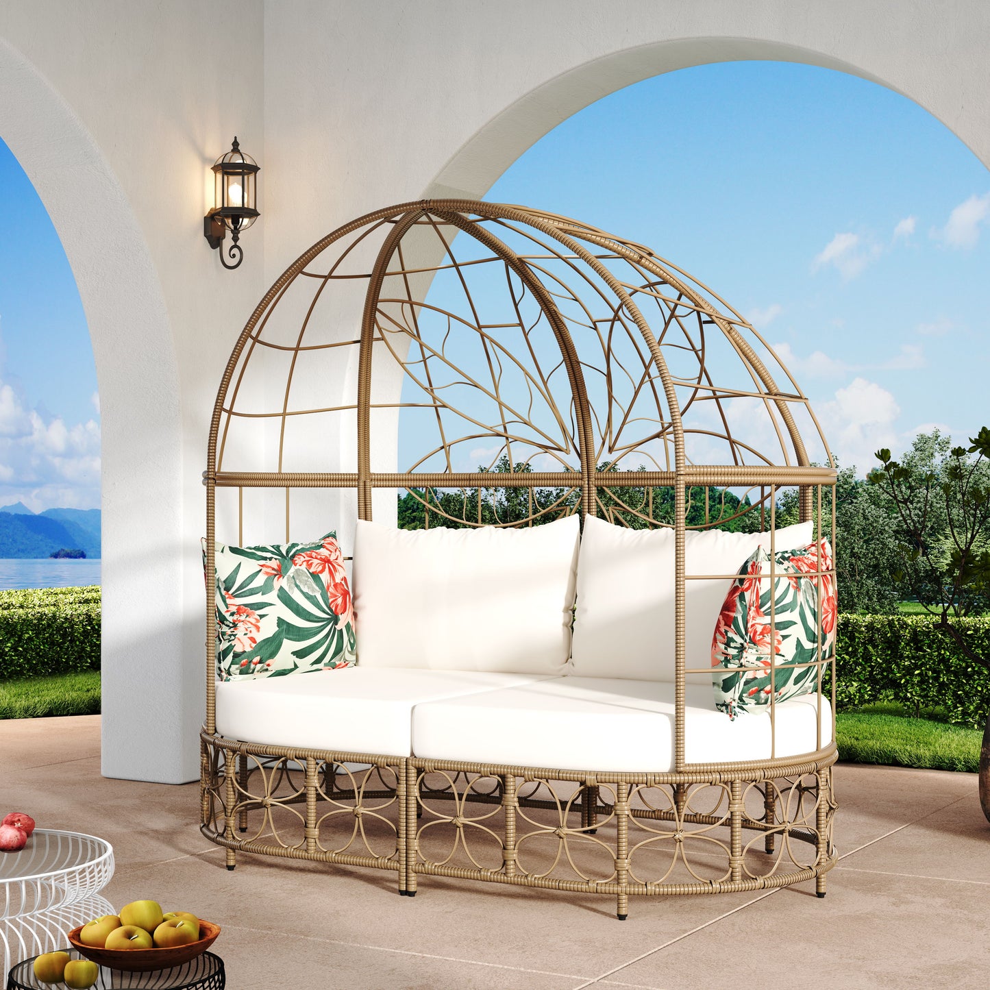 Daybed Outdoor Sunbed With Colorful Pillows, Wicker Patio Daybed With Curtain, Floral Pattern - Natural / Beige